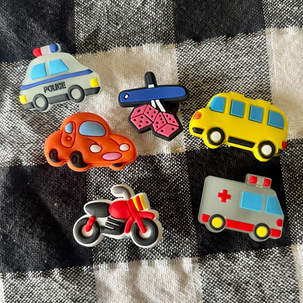 Croc charms cars trucks set of 6 NWOT